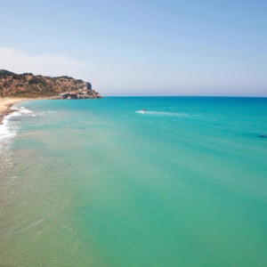 The most beautiful beaches in Italy: a journey between sand and sea