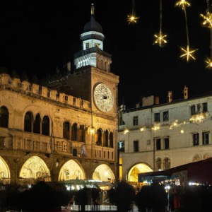 Christmas magic among the Christmas markets in Veneto: discover the places and itineraries not to be missed!